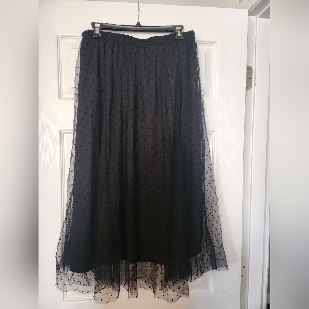Polka dot tulle black skirt size large